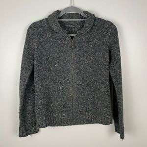 Women’s gray sweater